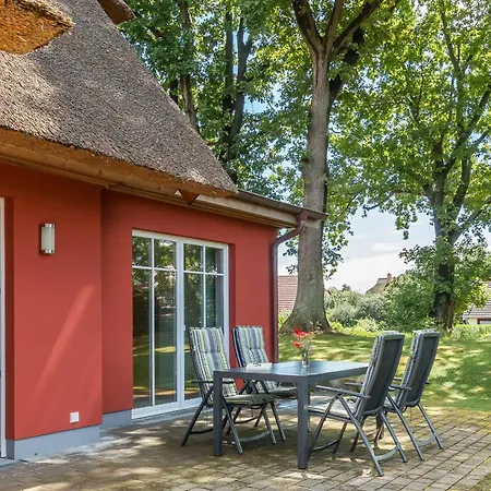 Holiday home An Den Eichen 1 Wieck