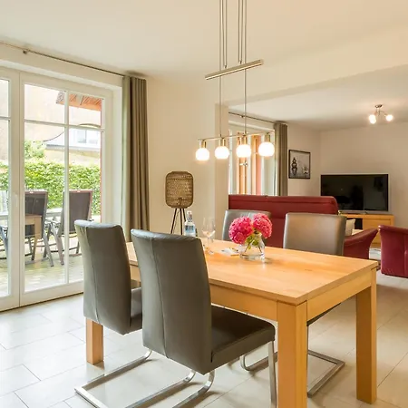 An Den Eichen 1 Holiday home Wieck